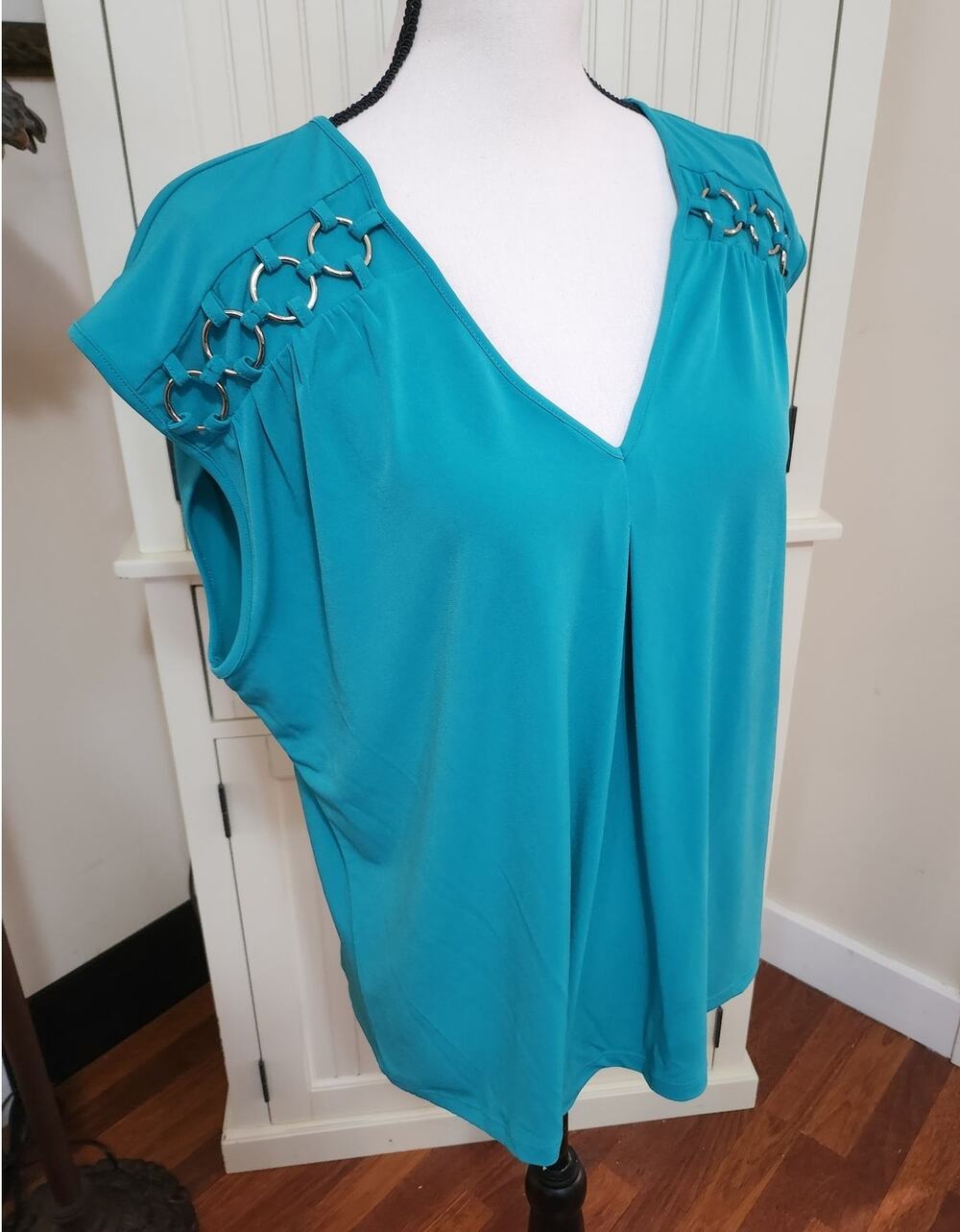 INC International Concepts O-Ring blouse, size Large